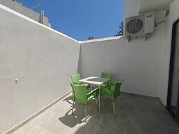 Pembroke Double Room with Private Bath
