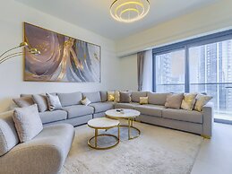 Act One - Act Two - Downtown - Emaar