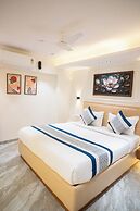 PRIVILON HOTEL ISCON