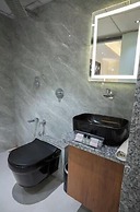 PRIVILON HOTEL ISCON