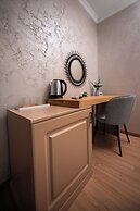 Thaya Rooms