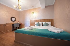 Thaya Rooms