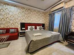 Hotel Orchid Plaza
