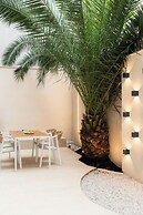 FOS Premium Apartments by halu