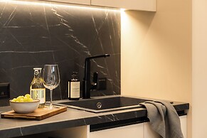 FOS Premium Apartments by halu