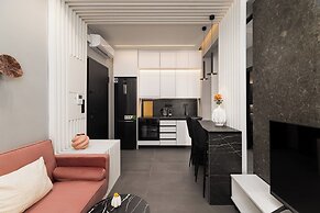 FOS Premium Apartments by halu