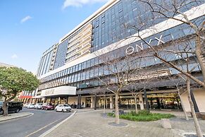 The Onyx 719