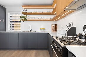 Uptown Retreat