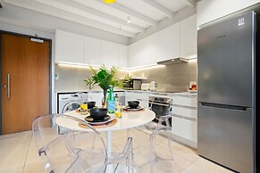 Apartment 307 at 117 on Strand