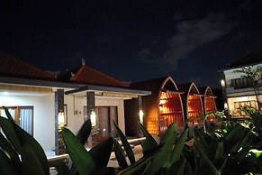 MAILAKU HOUSE