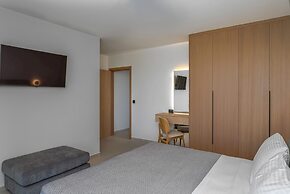 Divel Luxury Villas - Villa Ervin by Estia