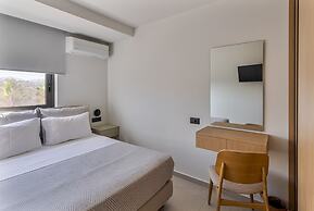 Divel Luxury Villas - Villa Ervin by Estia