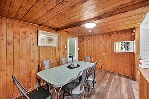 Historic Athens Home With Location & Comfort 3 Bedroom Home