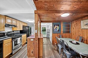 Historic Athens Home With Location & Comfort 3 Bedroom Home