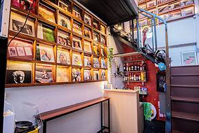 Bed & Beach Hostel Karon