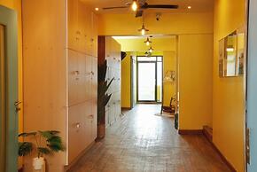 Bed & Beach Hostel Karon