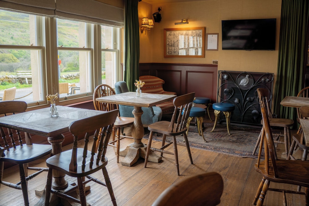 The Kirkstyle Inn & Sportsman's Rest