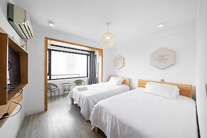 Book and Bed-People's Square