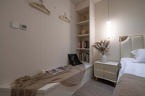 Book and Bed-People's Square