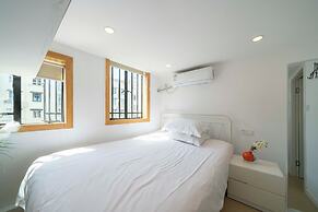 Book and Bed-People's Square