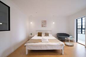 Book and Bed-People's Square
