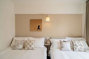 Book and Bed-People's Square