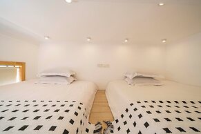 Book and Bed-People's Square