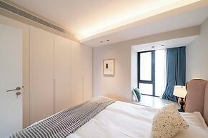 Book and Bed-People's Square