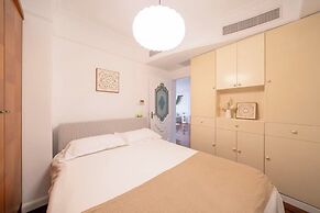 Book and Bed-People's Square