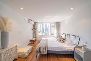 Book and Bed-People's Square