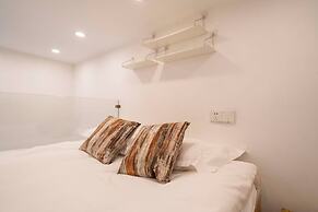 Book and Bed-People's Square