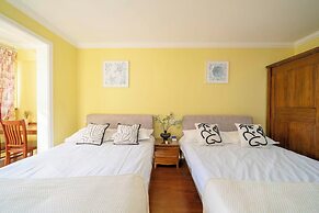 Book and Bed-People's Square