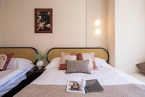 Book and Bed-People's Square