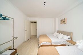 Book and Bed-People's Square