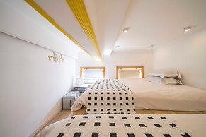 Book and Bed-People's Square