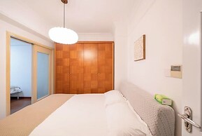 Book and Bed-People's Square