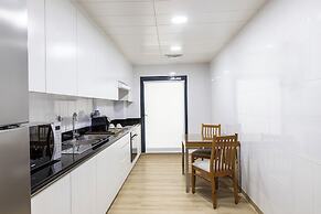 Golden Sands 10 Hotel Apartments