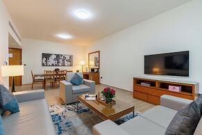 Golden Sands 10 Hotel Apartments