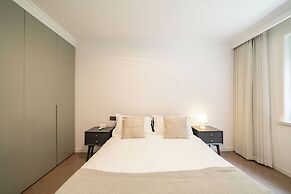 Book and Bed - SML Center