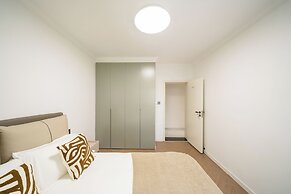 Book and Bed - SML Center