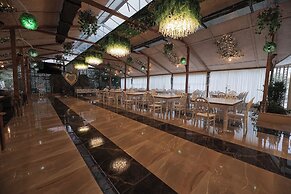 Hotel Harmony Premium