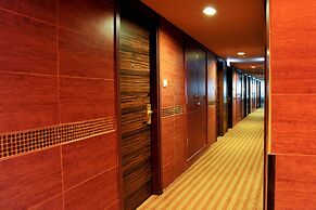 Ramada By Wyndham Hong Kong Grand