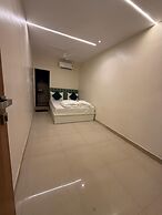 Hotel Elite Stay - Mahalunge Pune