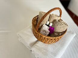 POSADA ALI By OREALTY