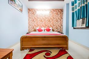 HOTEL PRADHAN INN
