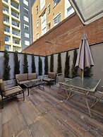 Warm fireplace and Patio - Smart TV