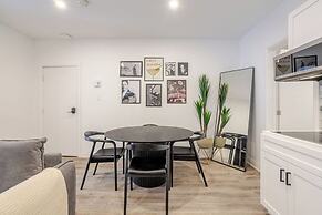 Theatre Hotel by Lodgo