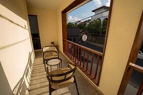 Oasis Beach Negombo
