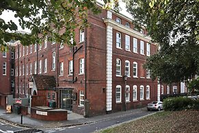 Student Only Dean Clarke Lofts