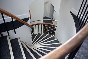 Student Only Dean Clarke Lofts